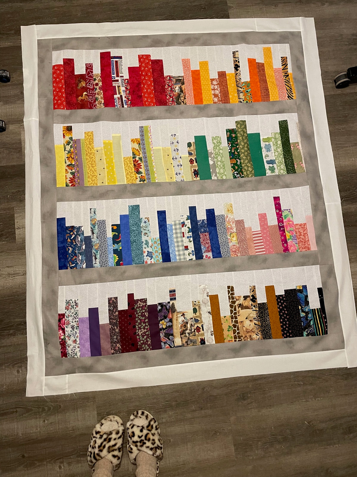 Rainbow bookshelf quilt
